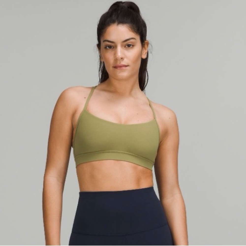 lululemon flow y nulu bra *light support a-c cups